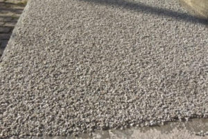 Pisos Antiderrapantes e de Alta Fricção