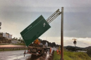 Implantação e Manutenção de Sinalização Implantação e Manutenção de Sinalização