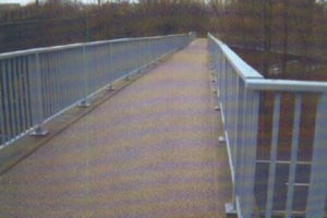 Pisos Antiderrapantes e de Alta Fricção